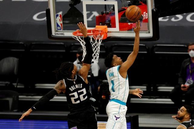 1614590746344078457.jpg GettyImages-1304648819-scaled-e1614585653416-1024x682.jpg